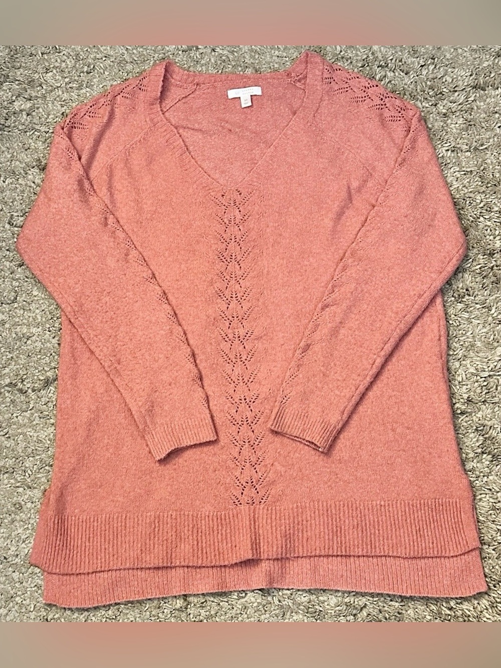 Lauren Conrad Kohl’s Women’s M Peach V-Neck Long Sleeve Sweater